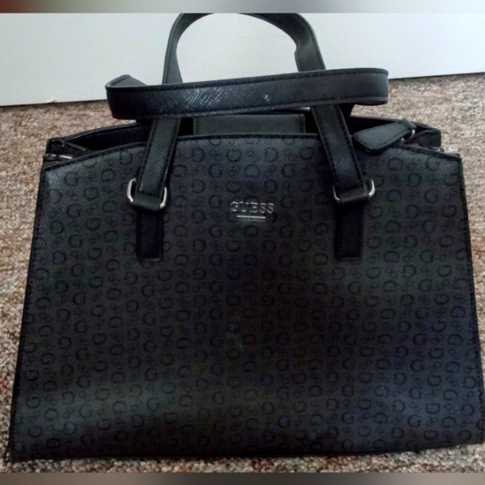 Guess Crossbody Purse